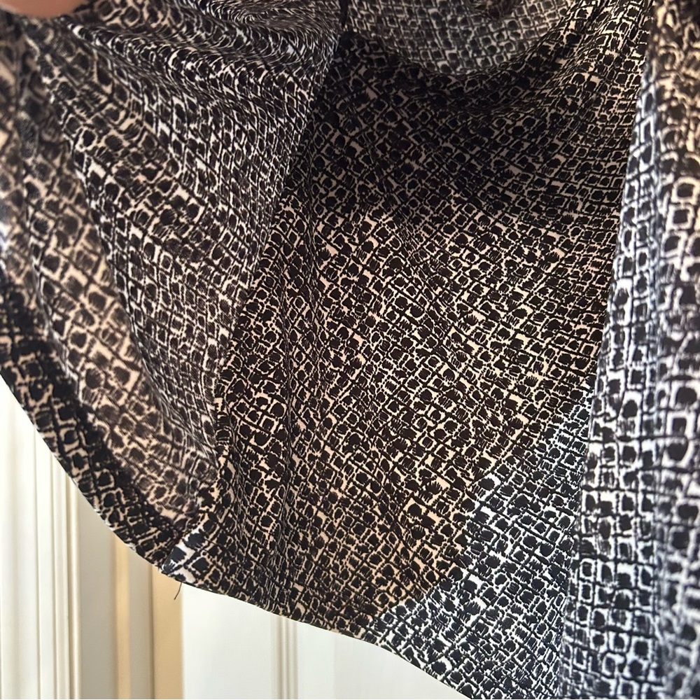 Anne Klein Faux Wrap Top Black & White Size S - Picture 4 of 8